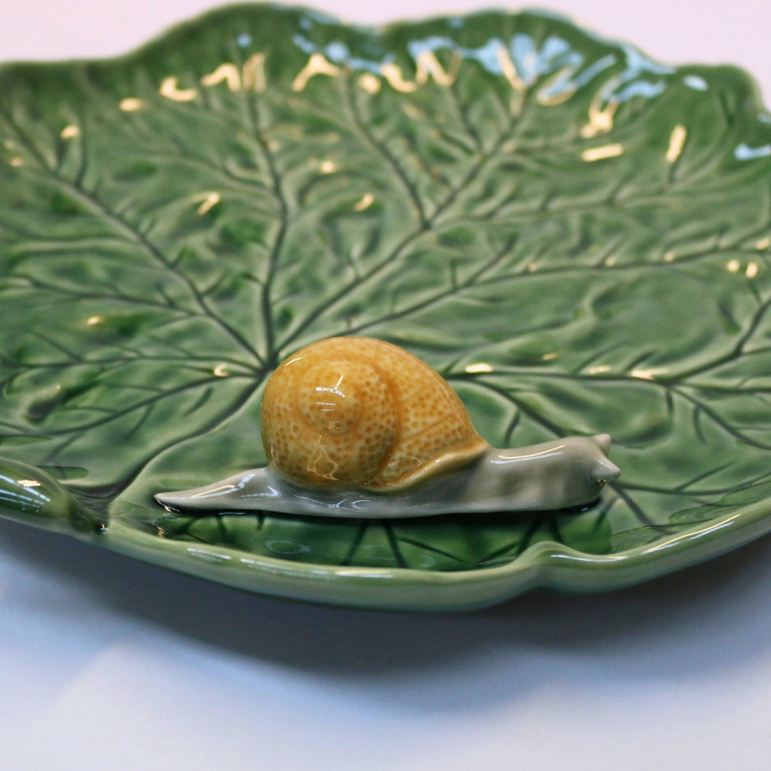 Bordallo Pinheiro - Green Geranium Leaf Plate with Snail - The Flower Crate