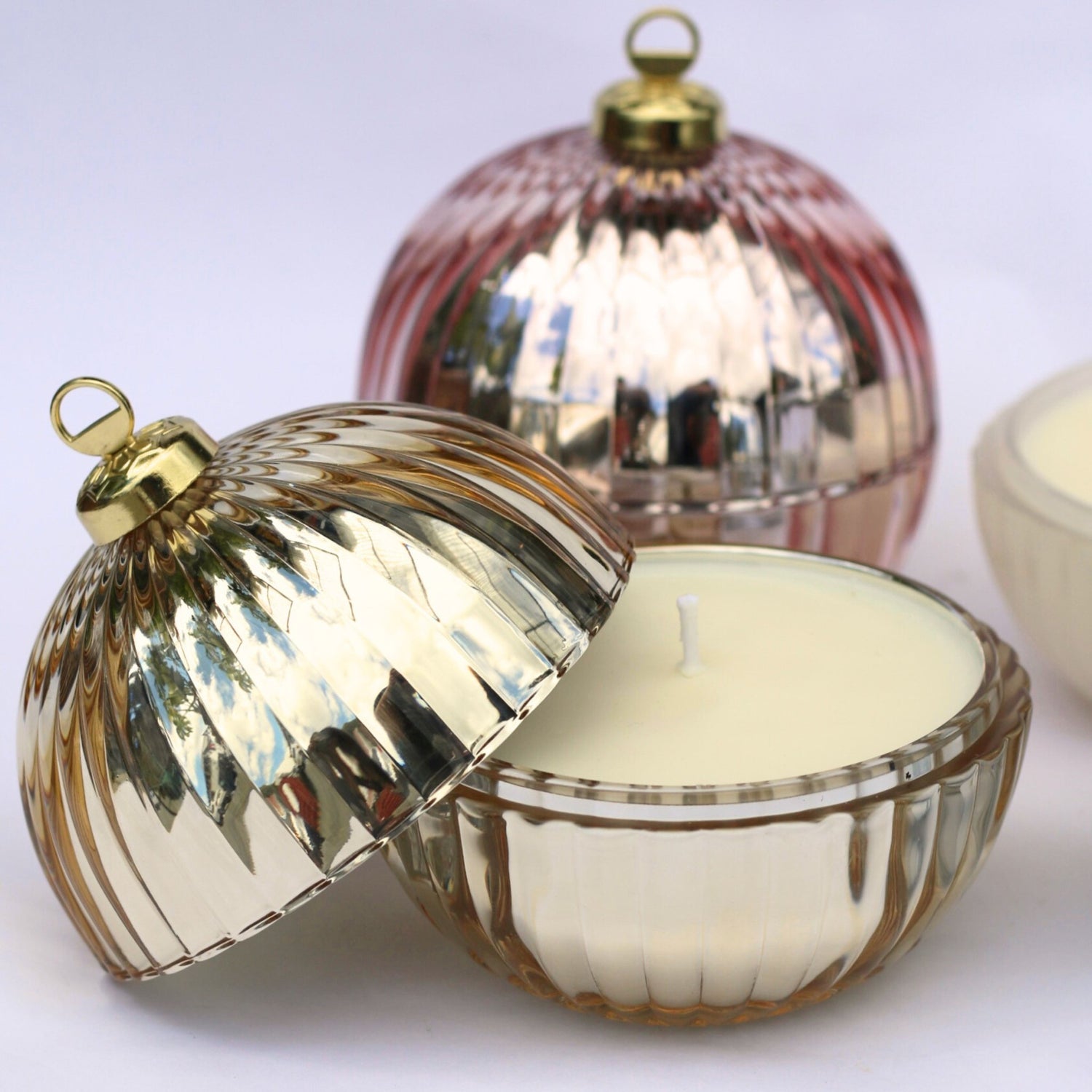 Christmas Bauble Candle - Citrus Blossom - The Flower Crate