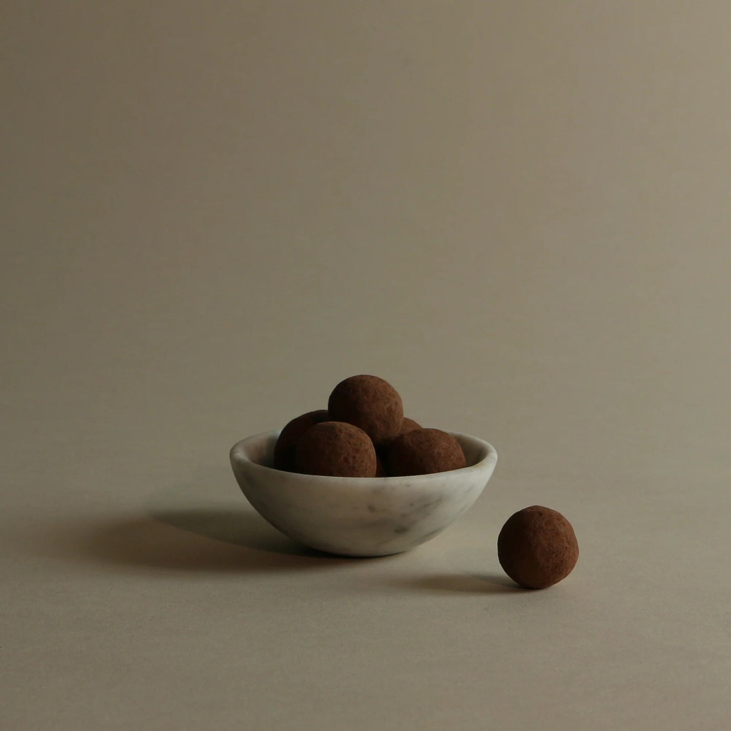 Corey Ashford - Atlas Incense Dish, Marble - The Flower Crate