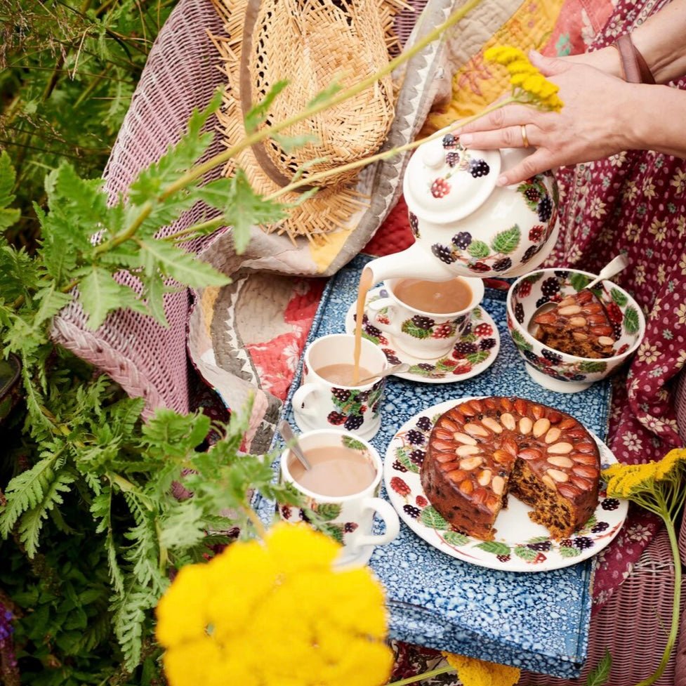 Emma Bridgewater - Blackberry Teacup &amp; Saucer - The Flower Crate