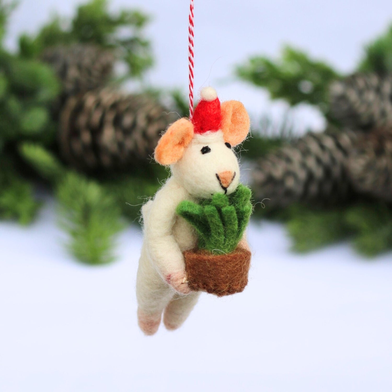 Felted Christmas Decoration - Mouse Mason - The Flower Crate