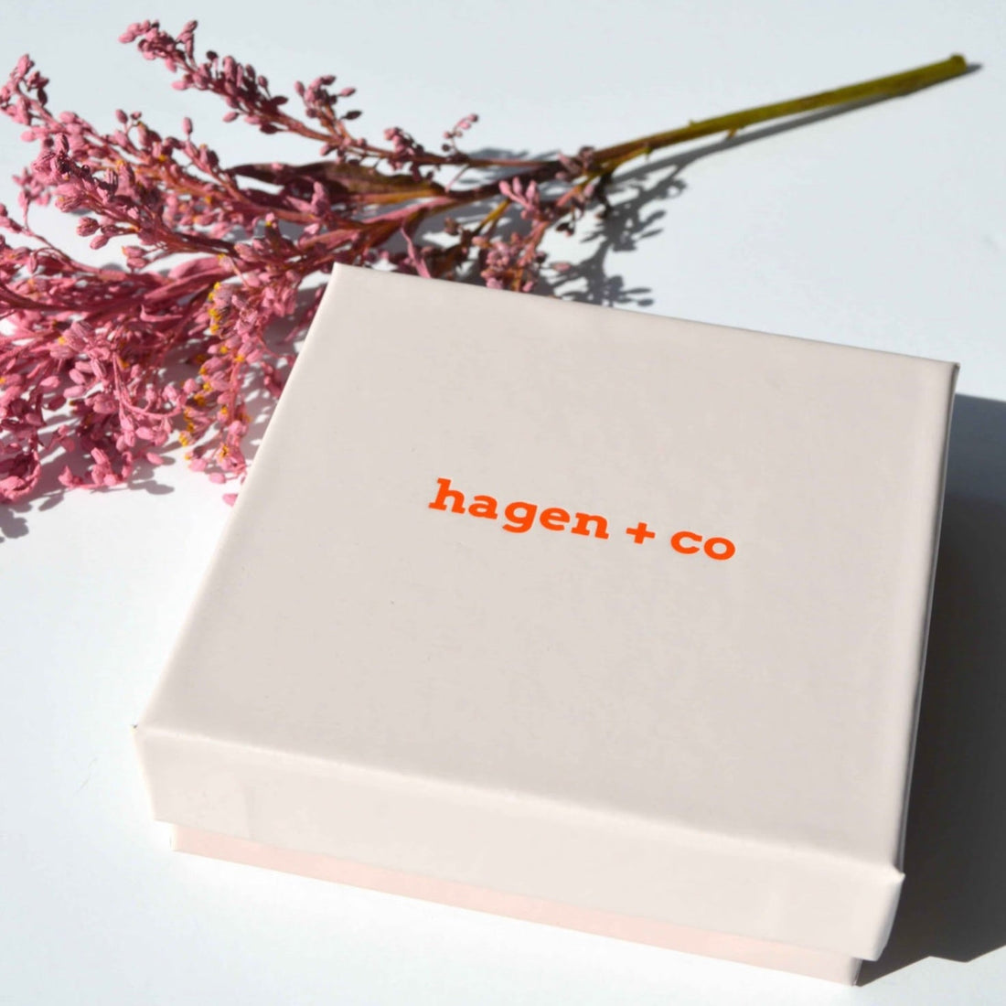 Hagen + Co - Chloe Pearl Earrings, Magenta - The Flower Crate