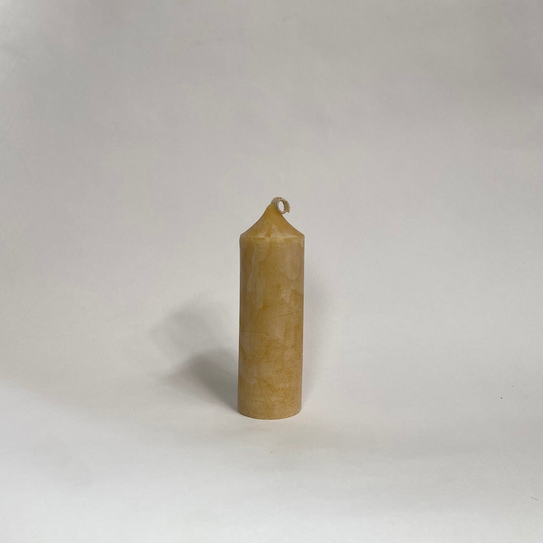 Hohepa Beeswax Candle - Medium Cafe - The Flower Crate