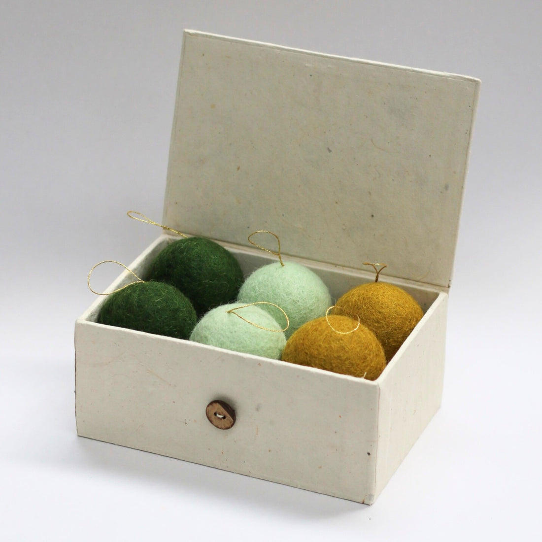 Muskhane - 6 Christmas Hanging Ornaments, Harmony Olive - The Flower Crate