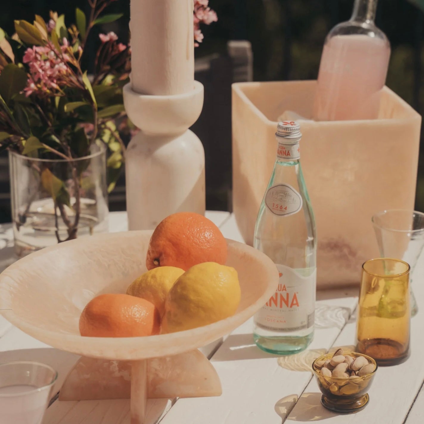 Saardé - Flow Resin Fruit Bowl - The Flower Crate