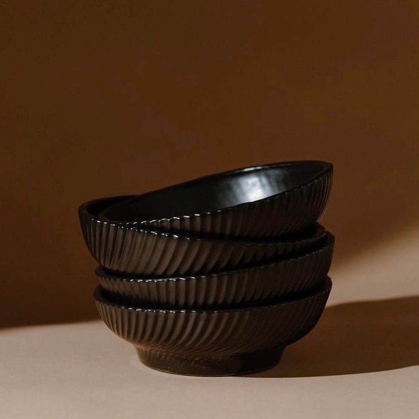 Shannon Courtenay - Twist Bowl - The Flower Crate