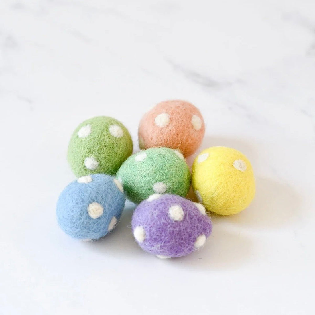 Tara Treasures - Mini Spotty Felt Egg - The Flower Crate