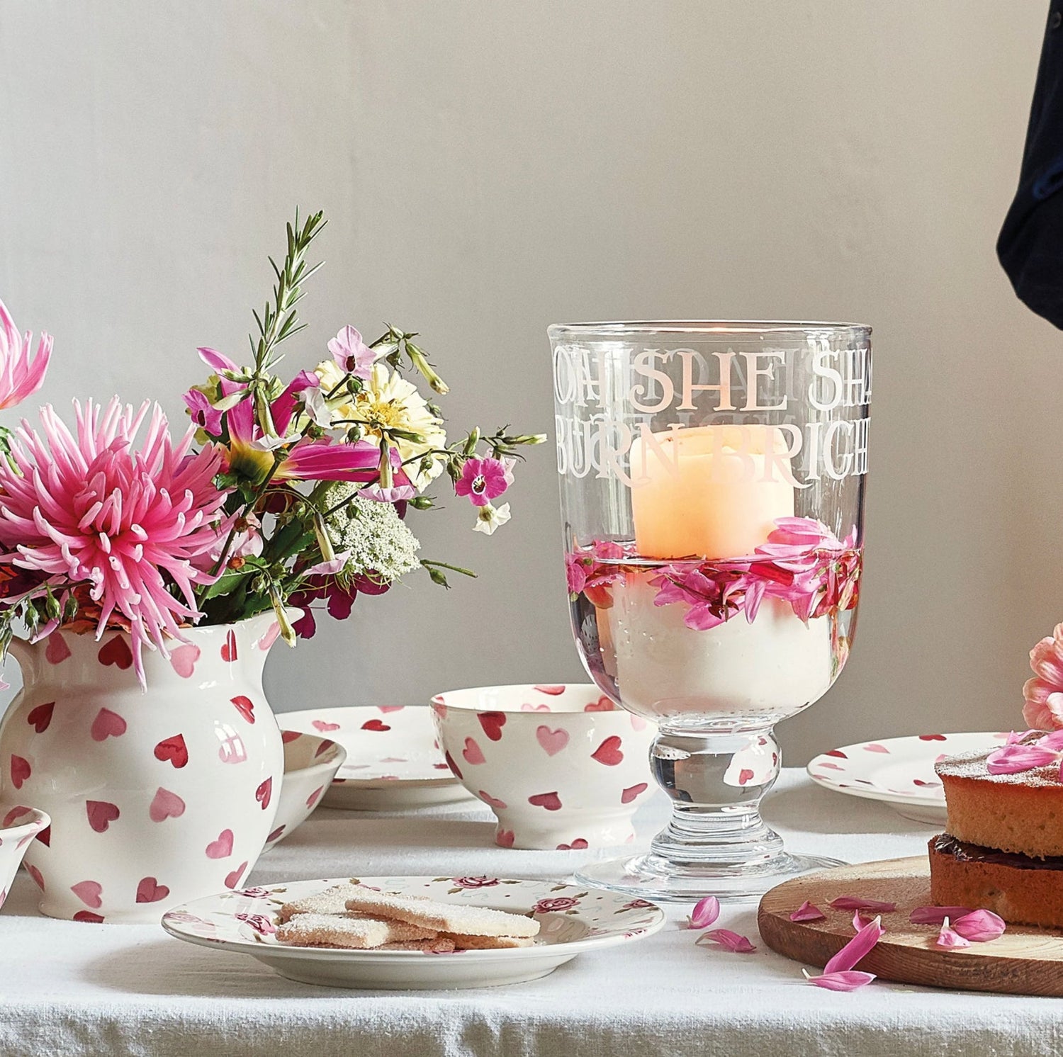 Emma Bridgewater Hearts - French Bowl - The Flower Crate